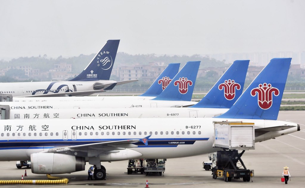 آمریکا پروازهای شرکت‌ های چینی را لغو کرد