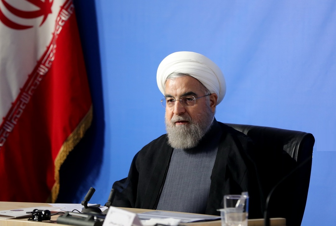 روحانی: تمام تولیدکنندگان نفت از ذخایر ارزی خود برداشت کرده‌اند