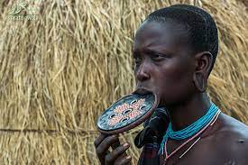 رازهای عجیبی از زنان لب بشقابی در اتیوپی که تا به حال نمی دانستید!