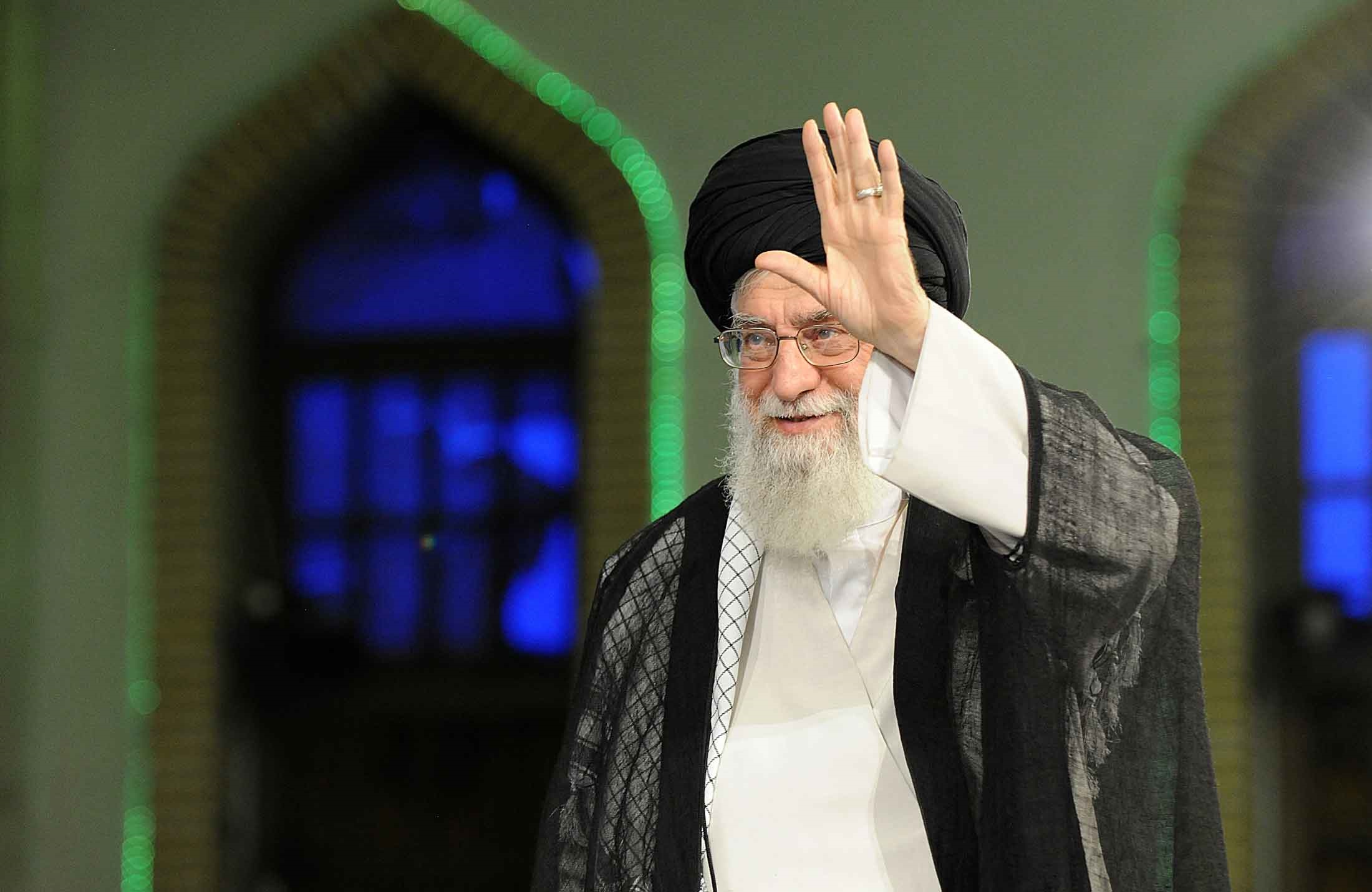 دیدار سفرای کشورهای اسلامی با رهبر انقلاب +تصاویر