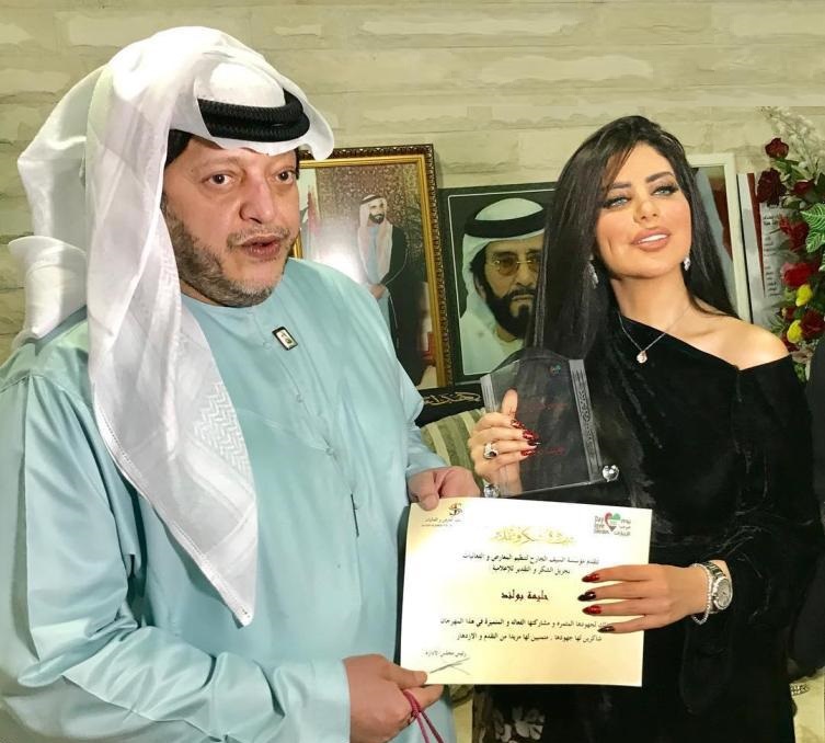 شیخ اماراتی که زنان زیبا او را سوژه کردند +تصاویر