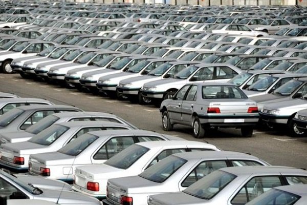 فروش خوب خودروسازان در رکود بازار خودرو