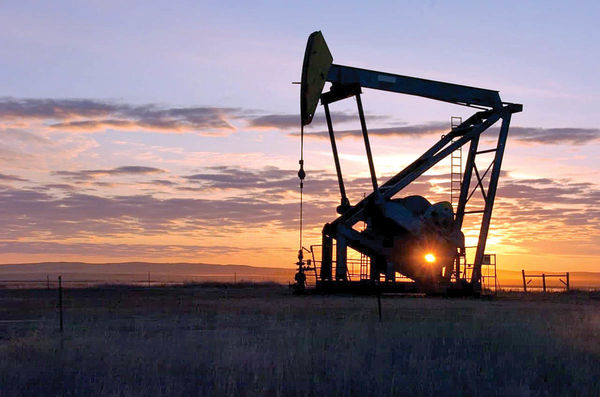 رشد بازار نفت ادامه دارد؟