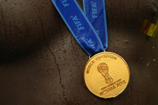 لحظه تماشایی اهدای مدال برنز جام جهانی به بازیکنان کرواسی + فیلم