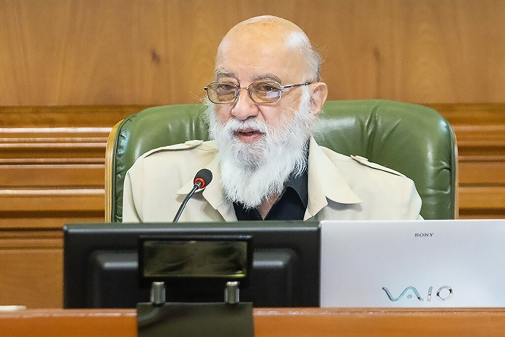 چمران برای سومین سال رییس شورای شهر تهران شد
