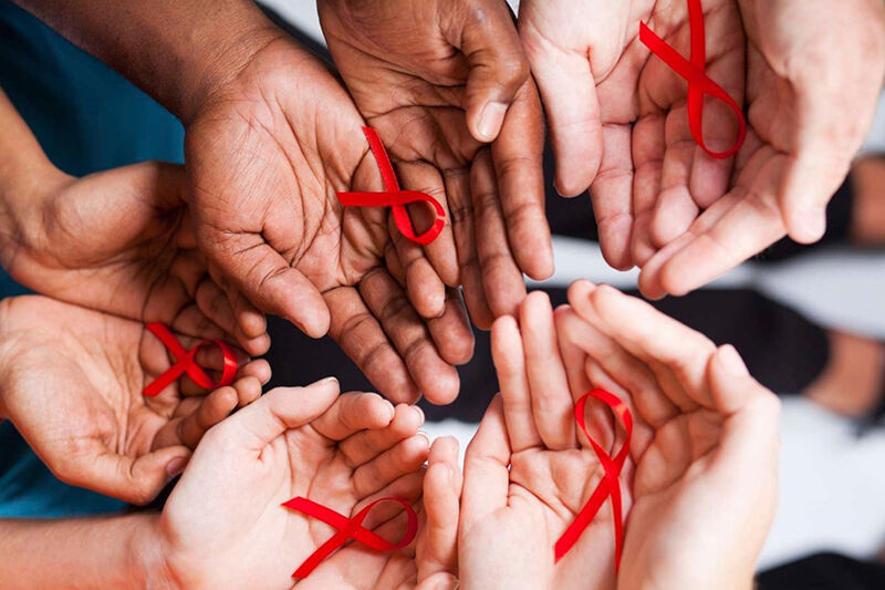 خدمات ضروری HIV  برای همگان