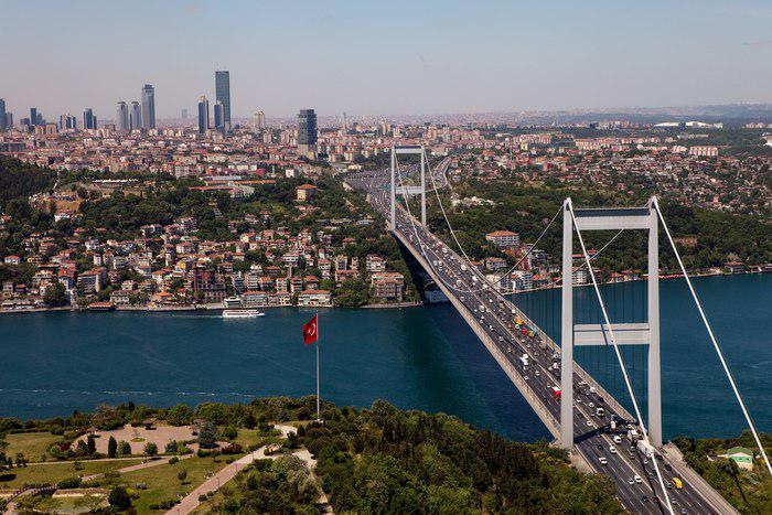 خیابان‌های استانبول بعد از قرنطینه ۴۸ساعته +فیلم