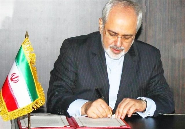 قدردانی ظریف از ایرانیان مقیم خارج برای شرکت در انتخابات