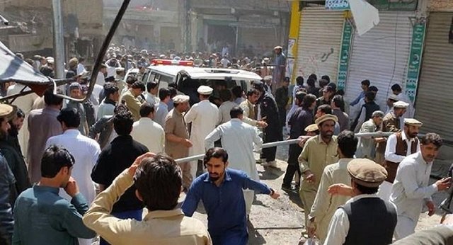 انفجار پاکستان ۱۱ کشته و ۶۰ زخمی برجای گذاشت