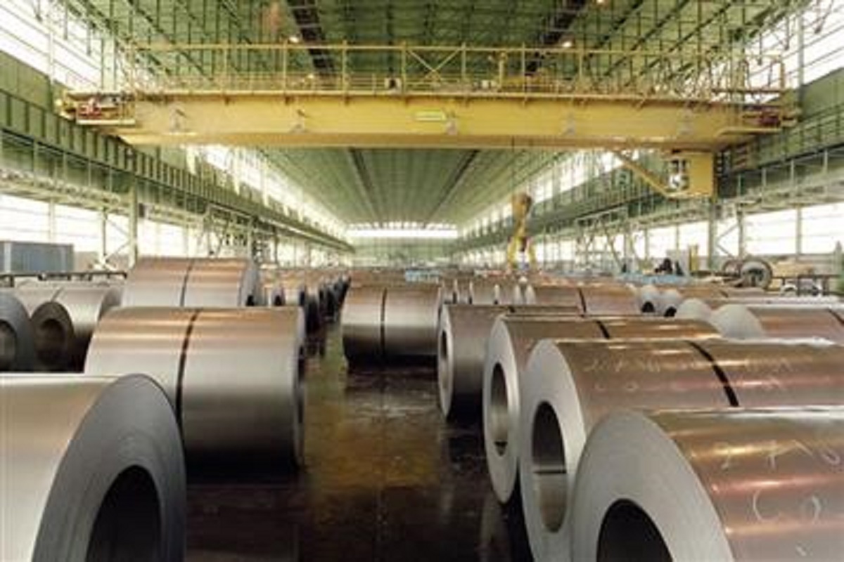 تولیدکنندگان فولاد مجاز به صادرات برخی محصولات هستند