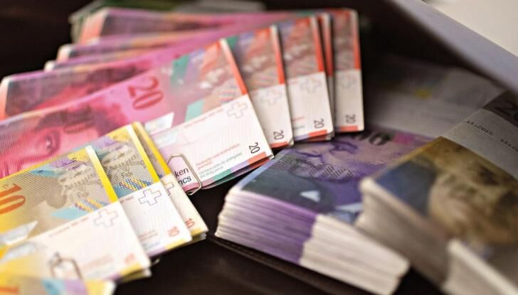 بانک‌های سوئیس از پول خالی می‌شوند