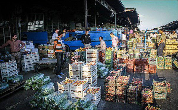 افزایش قیمت میوه‌های وارداتی متاثر از نوسانات دلار