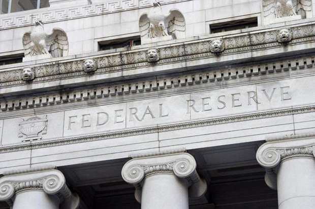 ۲ نفر از روسای بانک مرکزی آمریکا استعفا دادند