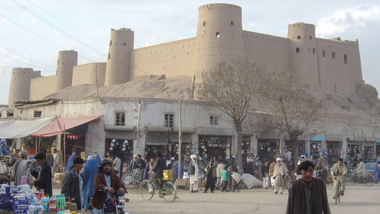 تعطیلی ۱۶ صرافی ارز دیجیتال در افغانستان