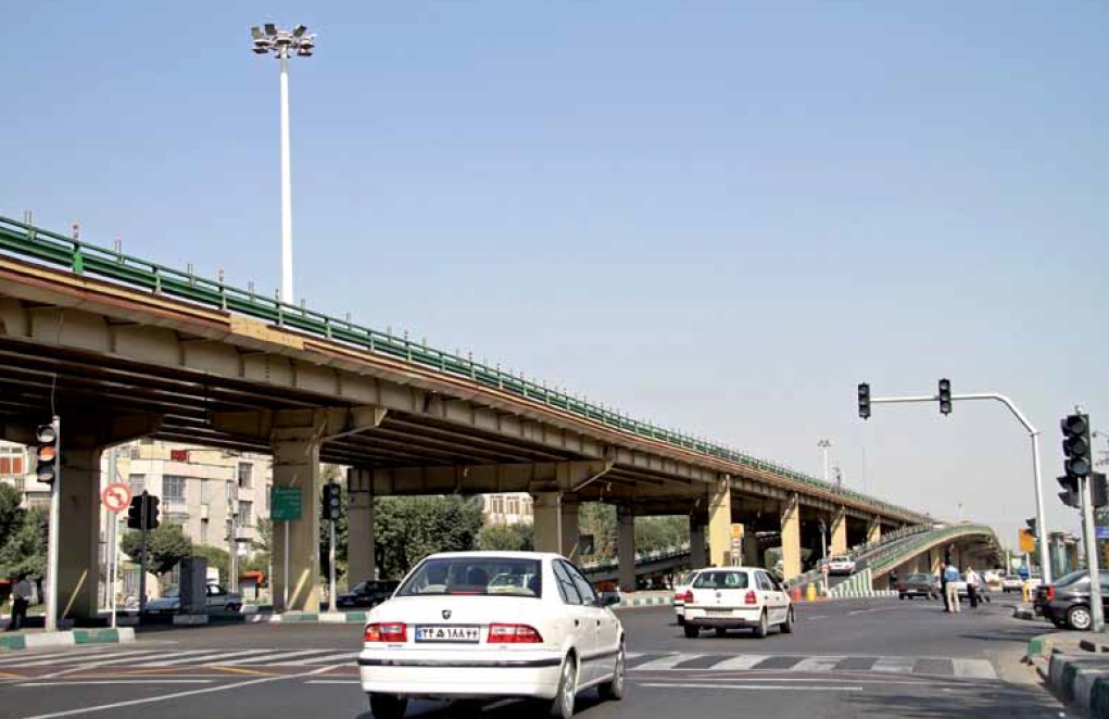 پلی که نلرزد پل نیست!/ واکنش کارشناسان به اظهارات غیرکارشناسی معاون شهردار تهران