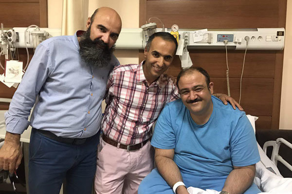 مهران غفوریان در بیمارستان بستری شد +عکس