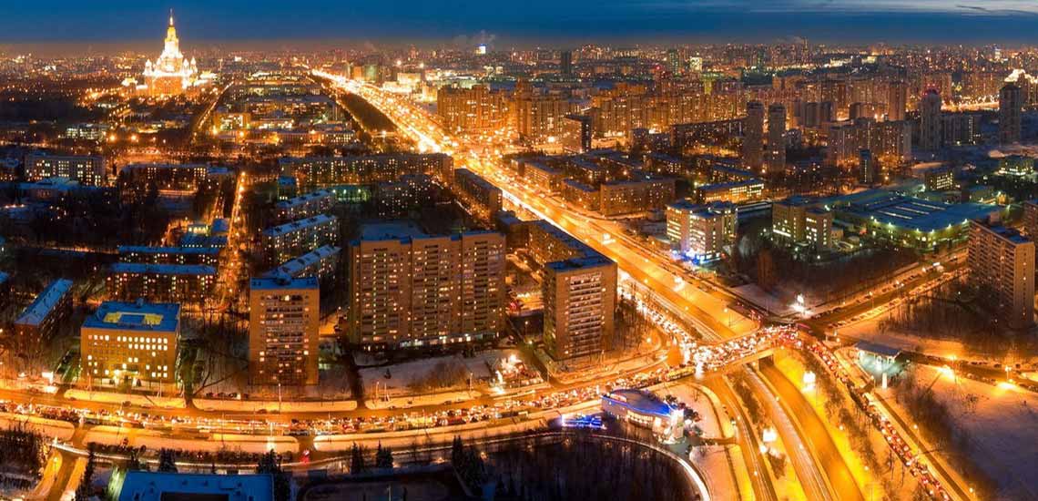 تصاویری هوایی از شهر رویایی مسکو در شب + فیلم