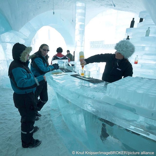 هتل یخی که هنرمندان همه ساله ان را از نو می‌سازند