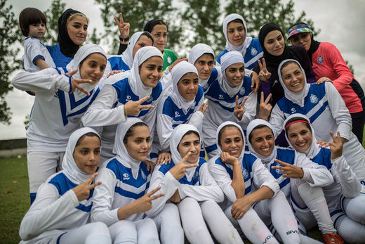 مهناز افشار تماشاگر ویژه لیگ فوتبال زنان +عکس