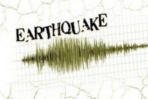 زلزله ۳.۷ ریشتری نورآباد را لرزاند