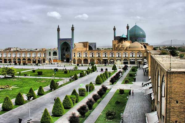 کرونا کمر گردشگری اصفهان را شکست