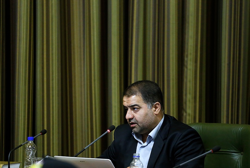 انتقاد از تاخیر در ارائه گزارش شهرداری تهران از عملکرد پروژه‌ها