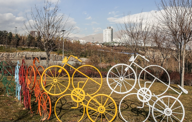راه‌اندازی ٥٠ ایستگاه بی‌دود در پایتخت طی ١٠ ماه/ اجرای آزمایشی پیک دوچرخه در مناطق‌١١ و‌١٢