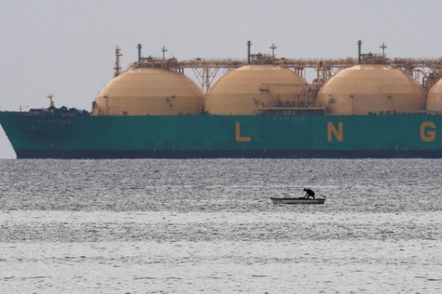 تلاش سه رقیب بزرگ برای کنترل بازار LNG