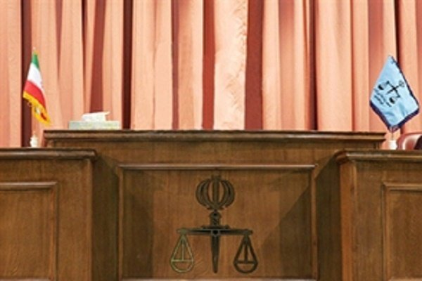 اولین دادگاه یک مفسد بزرگ اقتصادی بعد از نامه آیت الله آملی لاریجانی