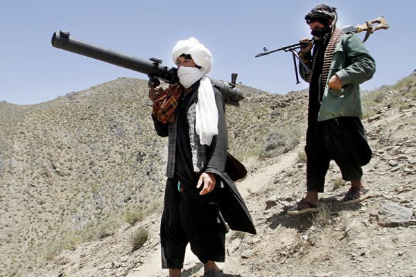 طالبان وارد کابل شدند / بازارها و مراکز تجاری بسته شد