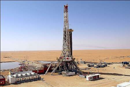 افزایش تولید تجمعی میدان نفتی آذر بیش از میزان پیش‌بینی