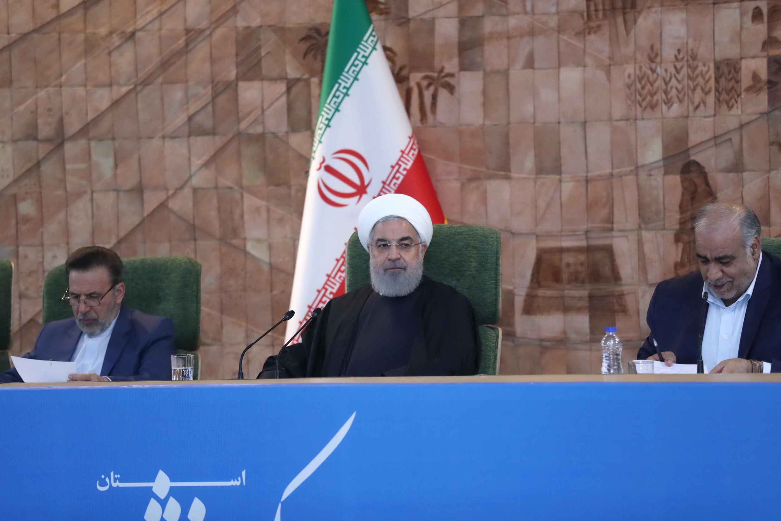 رئیس‌جمهور در جلسه شورای اداری کرمانشاه چه گفت؟