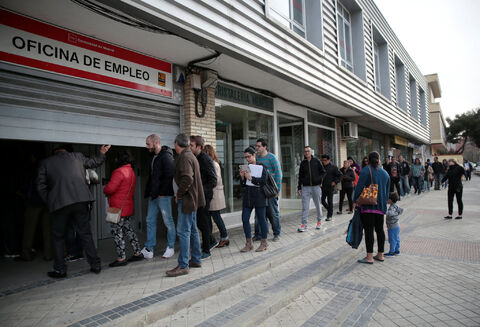 کرونا بیکاری در اسپانیا را ۱۴.۴درصد افزایش یافت