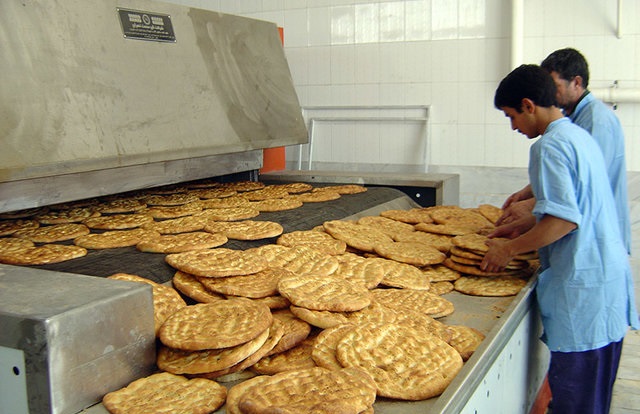 گلایه نانوایان از ثبات قیمت نان