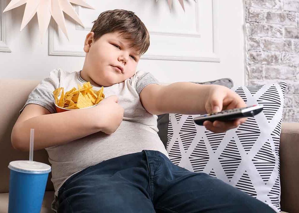 آیا کودکان چاق در میانسالی دچار آلزایمر می شوند؟