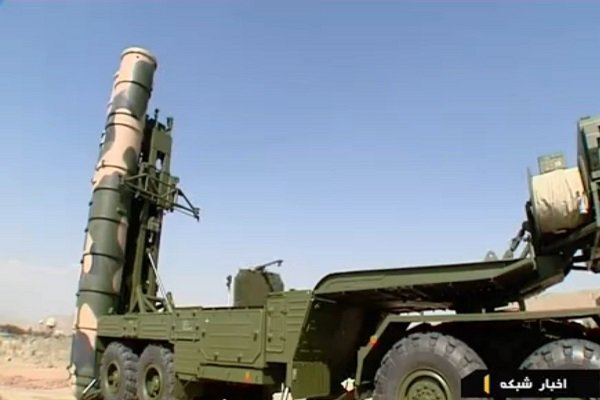 ایران سامانه‌های پدافند موشکی «اِس ۳۰۰» را عملیاتی کرده است
