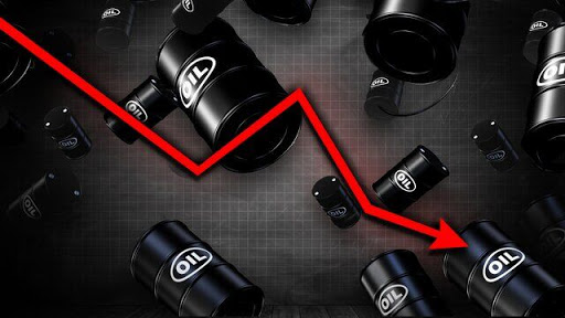 سقوط قیمت نفت از بالاترین سطح شش هفته اخیر / غلبه نگرانی‌ها از وضعیت هند بر بازار