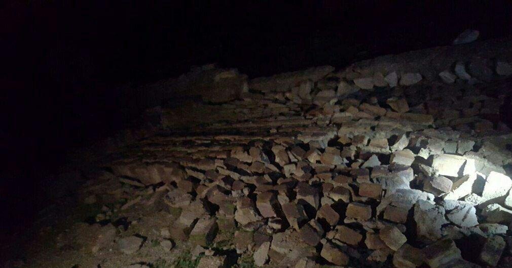  تخریب یک منزل در قصر شیرین بر اثر زلزله +عکس