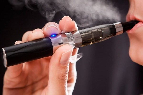 سیگارهای الکتریکی ریسک بیماری‌های ریوی را افزایش می‌دهند