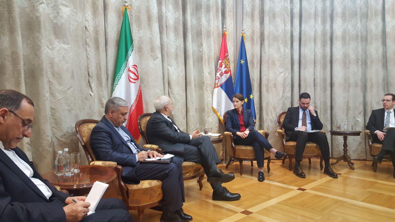 ظریف با نخست‌وزیر صربستان دیدار کرد