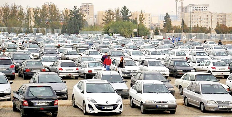 قیمت خودرو یکشنبه ۱۳ آذر ۱۴۰۱ / افزایش قیمت پژو ۲۰۶ رکورد زد