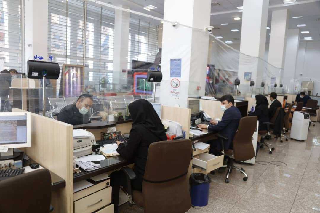 شعب منتخب بانک صادرات ایران، جمعه ۵ فروردین هم دائرند