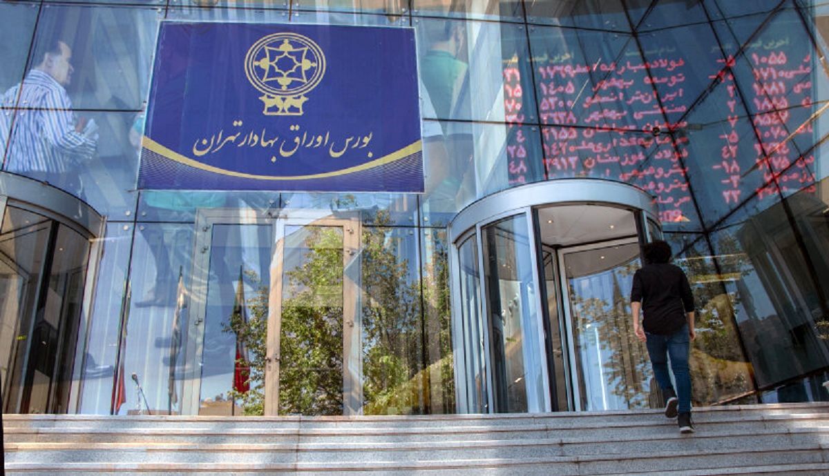 نگاهی به قانون حجم مبنا به بهانه جدید ترین اصلاح آن/ ابزار حمایتی ناکارآمد بازار سرمایه ایران