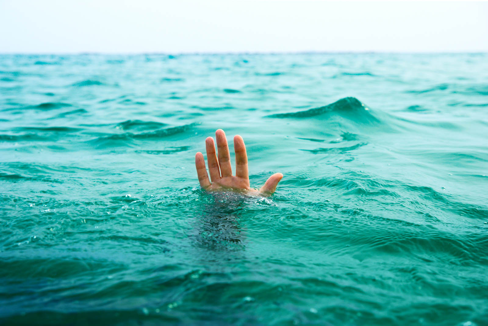 غرق شدن یک جوان در بندرانزلی