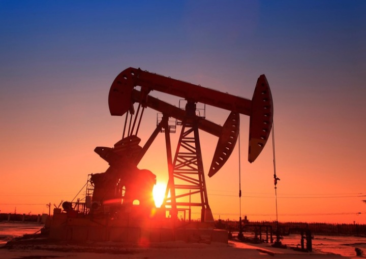 افت بیش از ۳درصدی بهای طلای سیاه/ موج سوم ریزش قیمت نفت کلید خورد