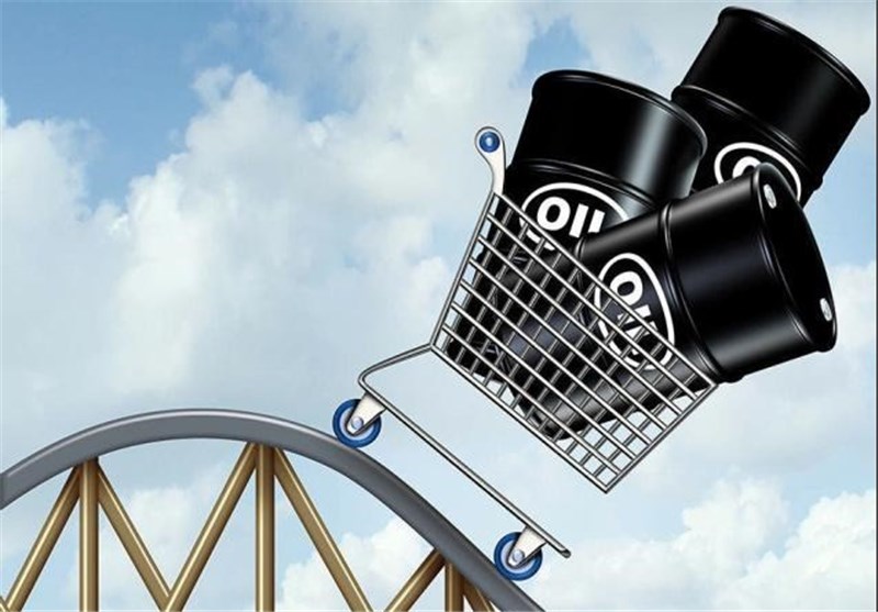 قیمت نفت با کمک آمریکا و چین کاهش یافت