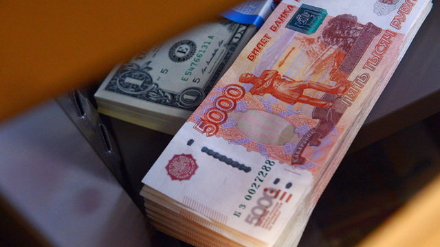 آمریکا دسترسی روسیه به دلار را تحریم نخواهد کرد