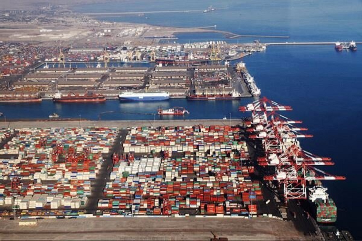 ارزش تجارت خارجی ایران از ۲۴میلیارد دلار فراتر رفت/ صادرات سه و نیم برابر واردات شد