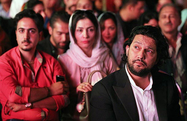 حامدبهداد؛ بهترین بازیگر مرد جشن خانه سینما شد +فیلم