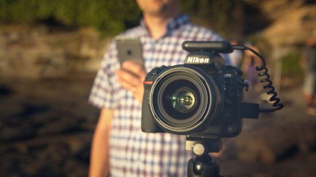 معرفی گجت هوشمندکه کار با دوربین‌‌های حرفه‌‌ای را آسان می‌کند+عکس